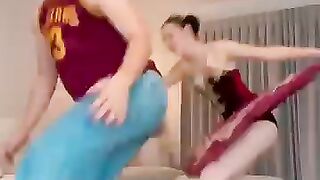 NOUS_AVONS_BESOIN_DE_SAVOIR !_????????????_-_#danse_#tendance_#viral_#couple_#drôle_#ballet_#shorts(360p).