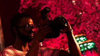 KISSIK Lyrical Video   https://vplink.in/bCsJ9v