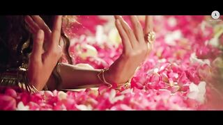 Aao Raja Full Video Gabbar Is Back _ Chitrangada Singh _ Yo Yo  Singh _ Neha Kakkar _DanceParty