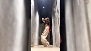Indian Girl Baatie Dance