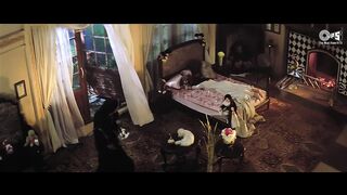 Mujhe Pyaar Karo Ik Baar Karo _ Trimurti _ Shahrukh Khan _ Vinod Rathod_ Alka Yagnik_ Manhar _ 90_s