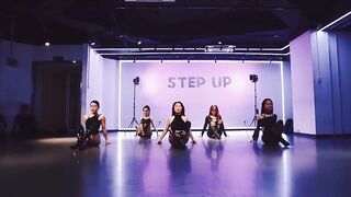 Group Candy Dance