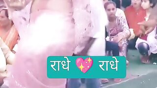 vridavan me hukam chale barsanewali wali