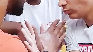 Arm wrestling table prak tice