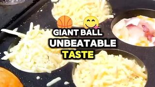 Giant ball, unbeatable taste! ????????