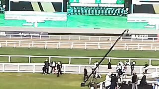 Dubai horse race course/ race no 7