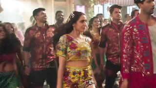 Sara ali khan dancing moves wow