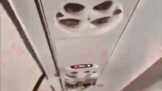 Masha Allah Describing the glory of Allah Before crash of jet Azerbaijan 2 minutes