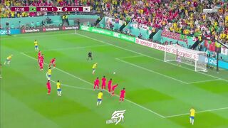 Neymar Scores His First World Cup Goal‎
