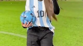 MESSI Fan love ????