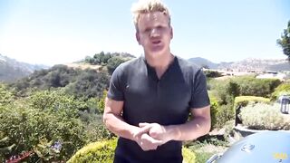 Gordon Ramsay's perfect burger tutorial | GMA
