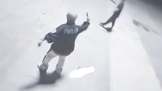 شاهد ممتلي سكويد كيم وهم يغنون الراب