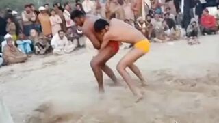 Wreastling Match Mohisin phull