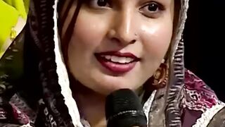 Mazaqraat tv show Girl_Very_Nice_Poetry_