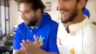 Sarfaraz Ahmad ????????