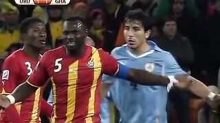 لقطة سواريز العجيبة ههه