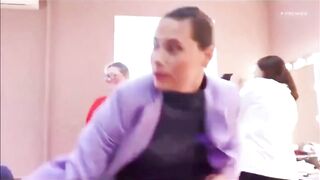 the fight in a hairdressing room