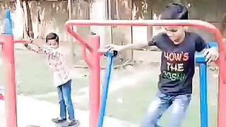 ????????#shorts_#shortsyoutube_#tendance_#vidéovirale_#virale_#comédie(360p).mp4
