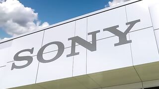 Why Sony Mobile Failed