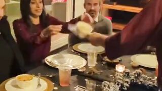 the restaurant art of cooking food