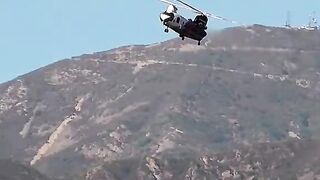 Sedang mengambil Air