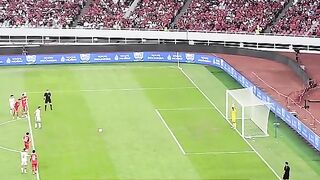 Pernyataan jujur striker Irak Aymen Hussein