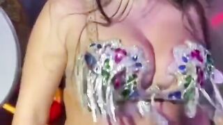 راقصة مصرية جميلة