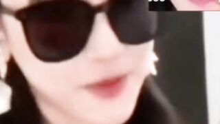 Yutong sing (funny)