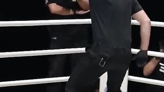 Kickboxing fighter ????