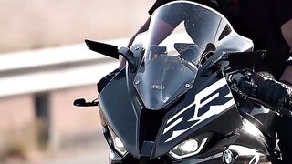 Motors dance