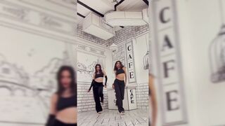 Indian Girl Rajni Vishwa Dance