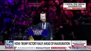 Trump will 'bring God back to our nation's troops,' Academy Award-winning actor says
