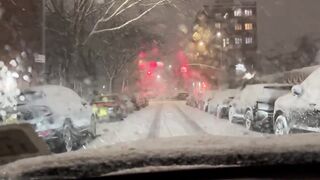 US: Winter Storm Hits Mid-Atlantic And Northeast With Snow And Freezing Temperatures 5