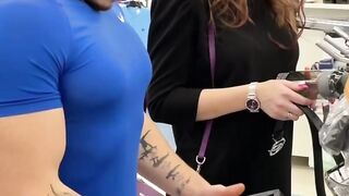 NICE GIRL SHOWED ME HER BIG SIZE IN THE SUBWAY