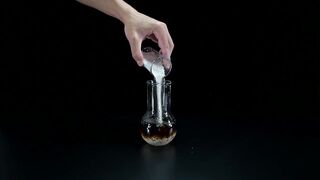 20 Amazing Science Experiments and Optical Illusions! Compilation