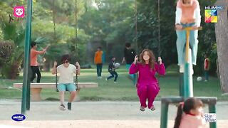 Bacha Girte Girte Bach Gaya...!! #dananeermubeen #ahadrazamir - Meem Se Mohabbat - HUM TV
