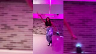 Indian Girl Dhrishti Jain Dace
