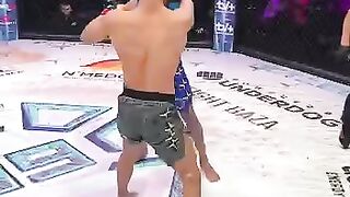 Alex Pereira spars with 46-year-old former UFC heavyweight champion Rampage Jackson!