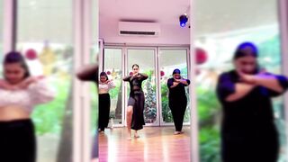 Indian Girl Jhanvi Gupta Dance