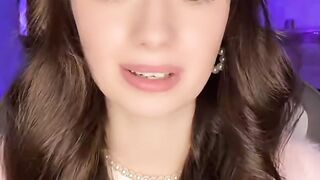 Tik tok girl