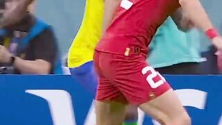 Richarlison’s goal looks better in slow motion.mp4