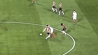 لاعب عادل تعرابت افضل موهبة الكرة القدم