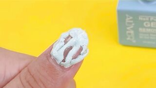 Effortless Gel Polish Removal in Minutes!