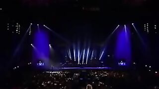 George Michael - Jésus à l'enfant (MTV Awards Berlin 1994)