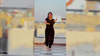 Indian Girl Shubhangi Jaiswal Dance