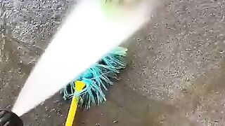 cleaning the cleaning tool
