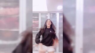 Indian Girl Dhrishti Jain Dance
