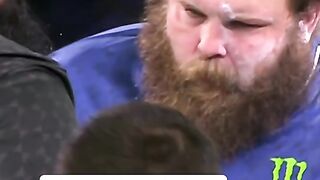 Slap fight