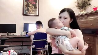 breastfeed the baby directly