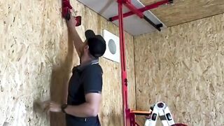 Efficiency of a drywall lift